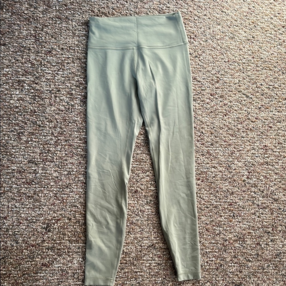 Lululemon Wunder Train tight 28 inch